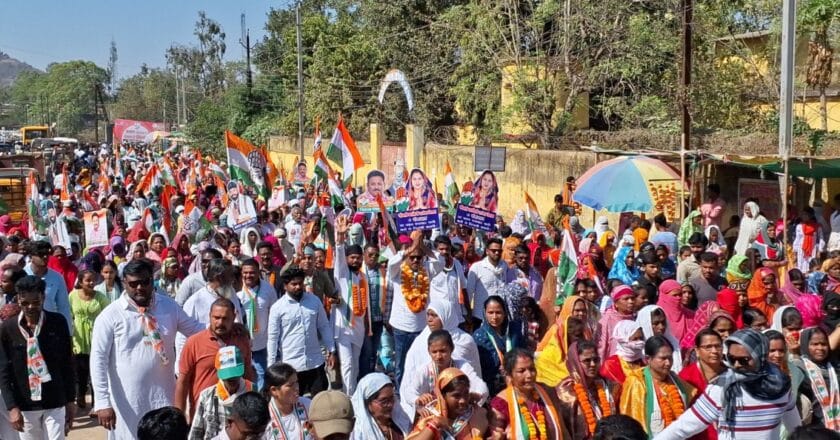 चुनाव प्रचार के अंतिम दिन दोनों पार्टियों का शक्ति प्रदर्शन, हजारों की भीड़ लेकर रोड शो करने निकले दोनो अध्यक्ष प्रत्याशी