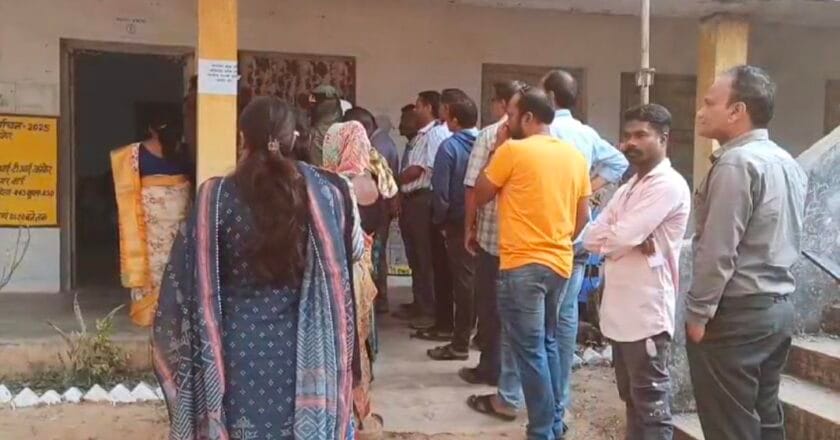 समय समाप्त, क्या कांग्रेस के गढ़ को भेद पाएगी भाजपा, कांकेर में कांटे की टक्कर,