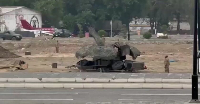 पाकिस्तान ने की भारत पर हमले की कोशिश, जवाबी कार्यवाही में भारत ने पाकिस्तान का एयर डिफेंस सिस्टम किया तबाह