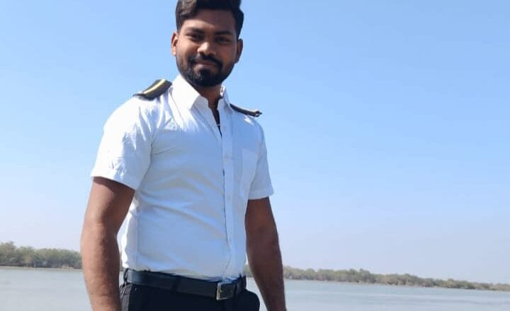 ईरान में फंसा कांकेर का मयंक, मर्चेंट कंपनी में काम करने गया, अब तक नहीं हो सकी वापसी, चिंता में कट रही परिजनों की रात