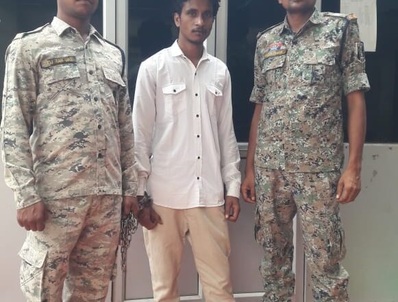 पिस्टल की फैली अफवाह, मिला एयरगन, आर्म्स एक्ट के तहत युवक गिरफ्तार