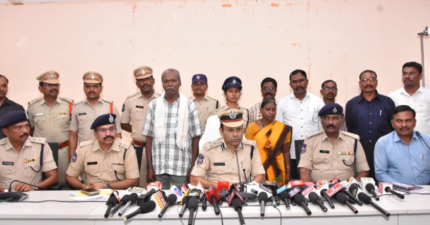 उत्तर बस्तर में सक्रिय रहे नक्सल दंपत्ति ने तेलंगाना में किया सरेंडर, 30 लाख से अधिक का था ईनाम