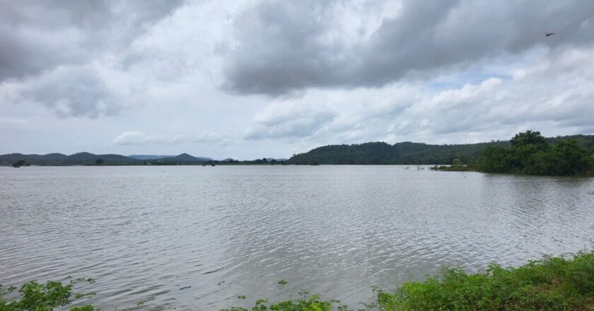 भारी बारिश से गोदावरी नदी उफान पर, छत्तीसगढ़ और तेलंगाना का संपर्क टूटा, देखिए ग्राउंड रिपोर्ट का पूरा वीडियो