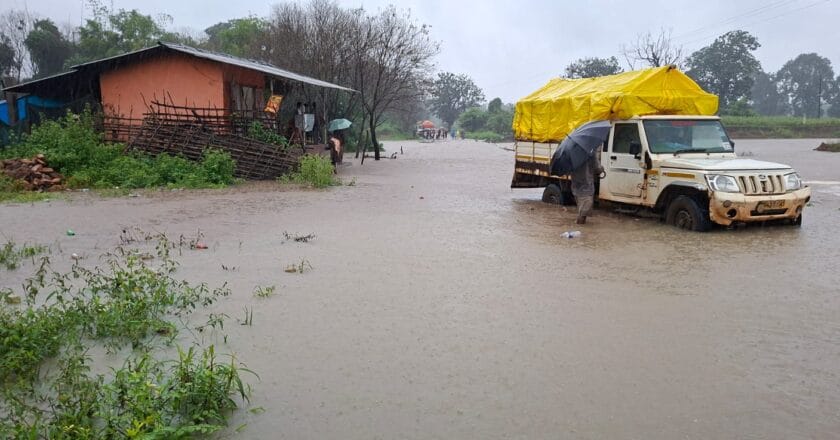 बीजापुर में भारी बारिश, दर्जनों गांव का संपर्क जिला मुख्यालय से टूटा,प्रशासन एलर्ट