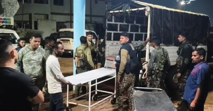 स्वतंत्रता दिवस के पहले बड़ी नक्सली साजिश नाकाम , एक करोड़ से अधिक के ईनामी दो नक्सली ढेर